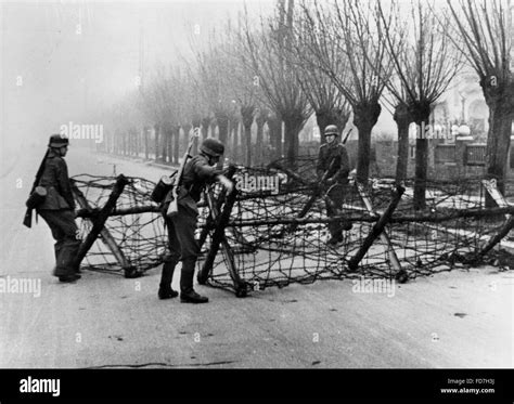 Laying Of Roadblocks Near A Channel Fortification 1944 Stock Photo Alamy