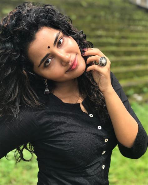 Anupama Parameswaran Is Here To Brighten Up Your Day With These Latest Photos The Indian Wire