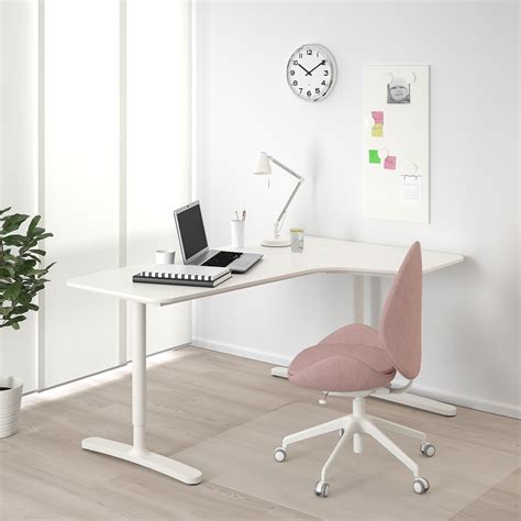 That is not the only reason to … BEKANT Corner desk-right, white, 63x43 1/4" - IKEA