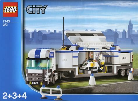 7743 1 Police Command Centre Brickset Lego Set Guide And Database
