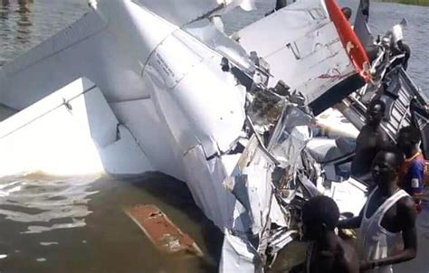 Avión de empresa de carga 'aercaribe' se accidentó en iquitos. Accidente aéreo en Sudán del Sur deja 19 muertos | Notisistema