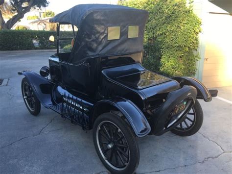 While this car may not have a lot of options and features, no other car can match the historical. 1924 Model T Roadster for sale - Ford Model T Roadster ...