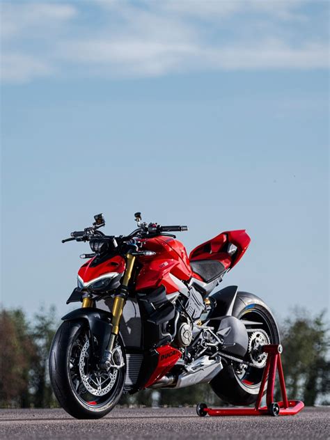 Ducati Streetfighter V V S Revealed