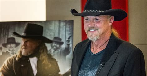 See Trace Adkins Talk New Western Stagecoach Rolling Stone