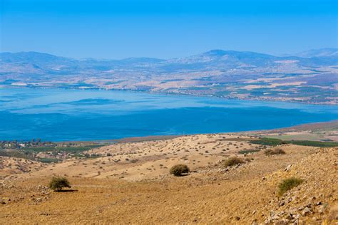 20.02.2018 · galilea er den nordlige del av det gamle israel vestenfor jordanelven. The Stunning Holy Sites of Israel's Galilee | Gordon Tours ...