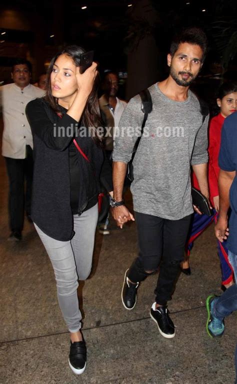 Shahid Kapoor Returns To India With Wife Mira Rajput See Latest Pics