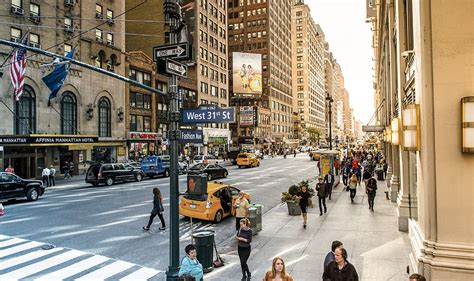 A busy street in New York City | New york street, Concrete jungle, York