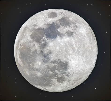 Full “Pink” Moon of April 2019 : r/space