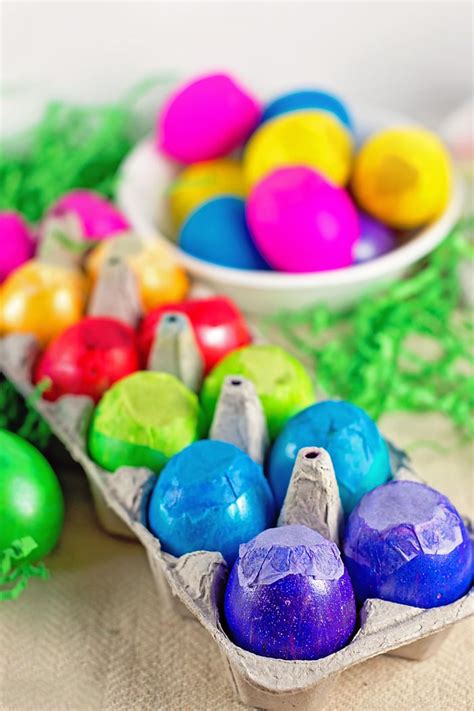 15 Fun Ways To Make Confetti Filled Eggs Guide Patterns