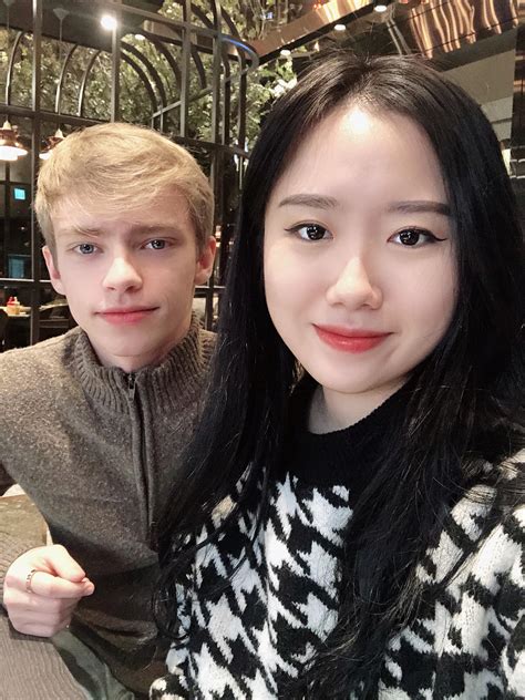 My Long Distance Girlfriend F19 From South Korea And I M20 From Usa