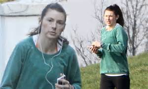 Jools Oliver Looks Super Slim As She Pushes Herself To The Max Jogging