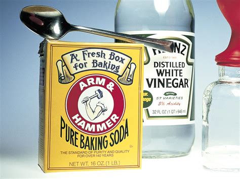 Baking soda vs baking powder. 20 Surprising Uses for Baking Soda - TODAY.com