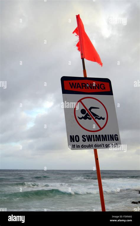 No Swimming Beach Sign Hi Res Stock Photography And Images Alamy