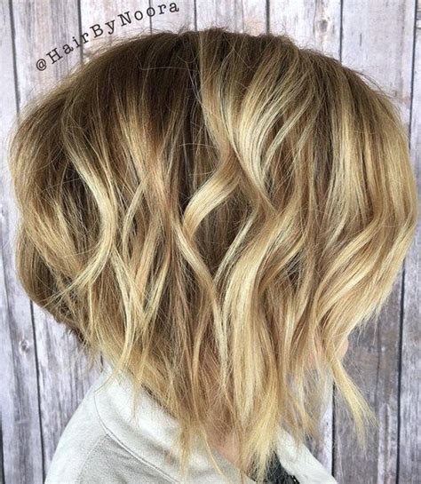 The long bob haircut is having a moment with a bunch of celebrities sticking to the style and go reverse with shorter layers at the back to have an elevated top or get cascading in the front for a 35 killer ways to wear and style long bob hairstyles. Pin on Styling