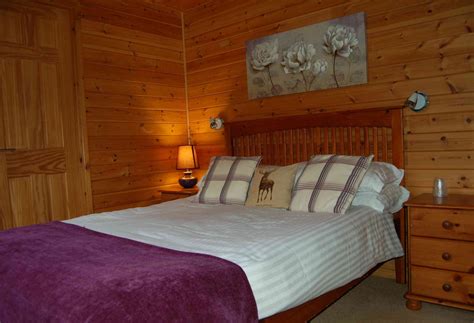 Killin log cabins retningslinjer for avbestilling ingen refusjoner innen 30 dager før ankomstdato. Oak Cabin - Self Catering Killin | Killin Log Cabins