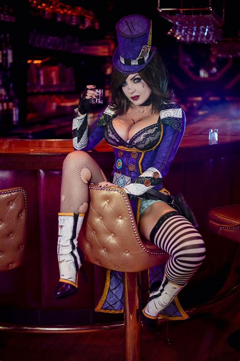 pin on mad moxxi cosplay