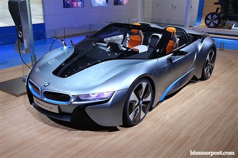 That's why we should pay even more attention to the spyder. Paris 2012: BMW i8 Spyder Concept