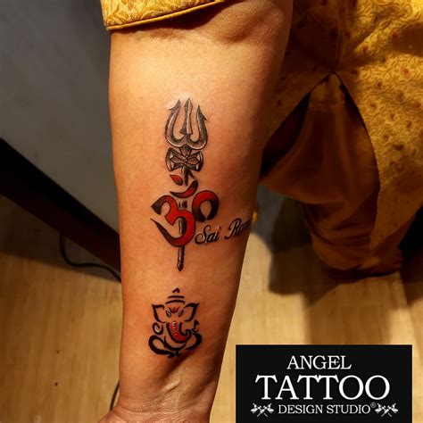 His imagination knows no bounds, and he uses the stellar combination of his vision, creativity, and artistic abilities to create a masterpiece design out of thin air! 20 Best Trishul Tattoo | Trishul Tattoo Designs | Lord ...