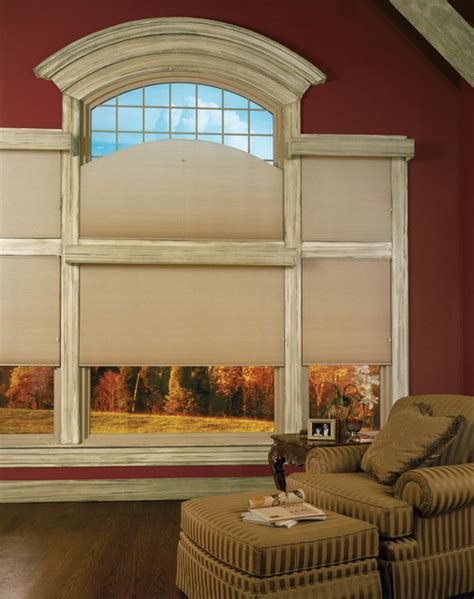 Since most curved windows are not the same, it requires a company that really knows what they are doing 22.03.2021 · hunter douglas has many window coverings options for odd shaped windows. Curved top window treated with honeycomb shade ...