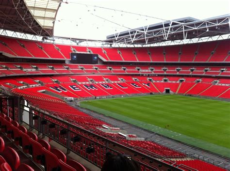 Wembley stadium the venue of legends. Jaguars Besitzer will Wembley Stadion kaufen • FootballR