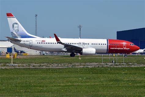 Norwegian Boeing 737 800 Near Dublin On Aug 23rd 2017 Apu Problem