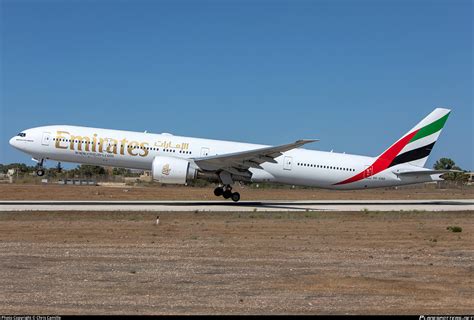 A6 End Emirates Boeing 777 31her Photo By Chris Camille Id 1201278