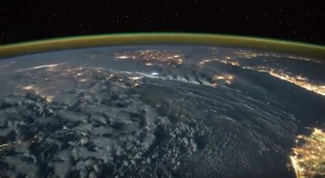 Астронавт засне впечатляващи кадри от Космоса снимка видео Любопитно Новини Бг