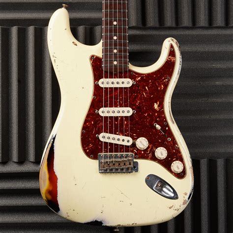 Fender Custom Shop 60 Reissue Stratocaster Relic 2009 Olympic White