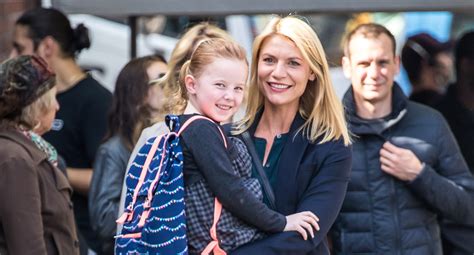 Claire Danes Shoots ‘homeland Scenes With Her New On Screen Daughter Claire Danes Television
