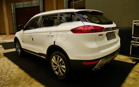 Got a close look at the geely boyue pro during my recent trip to ningbo, china.this is not what the new 2020 proton x70 is going to be, but is it an. Geely-Boyue-2017-malaysia-mekanika18 | Mekanika ...