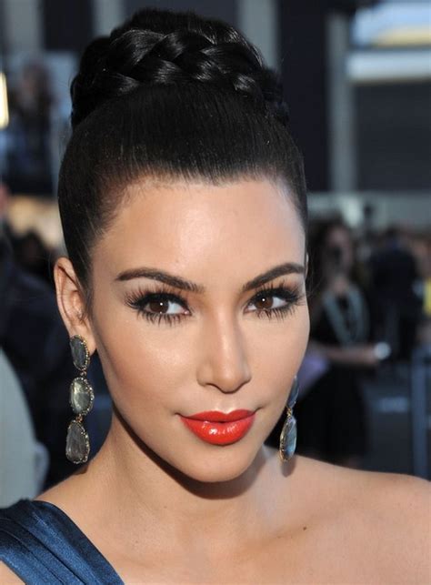 The best of bob haircut kim kardashian. Kim Kardashian Long Hairstyles - Braided Updo - PoPular ...