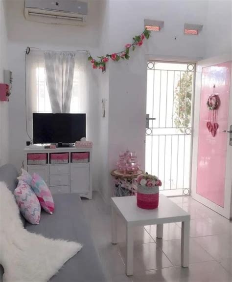 15 cat rumah warna hijau tosca yang keren abis model rumah minimalis sekarang ini memang merupakan salah satu model hunian yang sedang terkenal dan dicari oleh semua kalangan khususnya di daerah kota. Kombinasi Warna Cat Rumah Hijau Tosca Dan Pink - Content