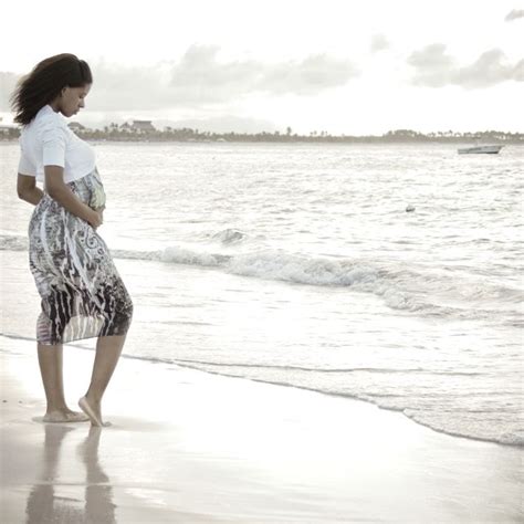 Maternity Pictures In The Dominican Republic