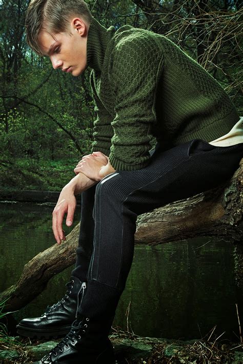 Fall Military Styles Shine In Mens Week Editorial The Fashionisto