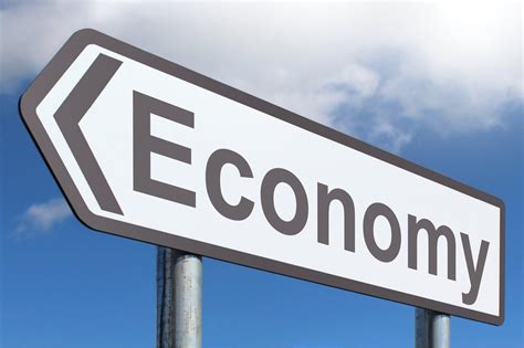 Economy Highway Sign Image