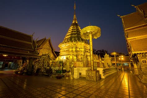Northern thailand's most sacred temple situated in the mountains about 15 kms from the city of chiang mai. Thaïlande - Wat Phra That Doi Suthep • nicolas leroy ...