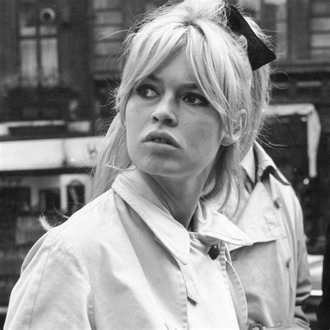 See more ideas about brigitte bardot, brigitte, bardot. Brigitte Bardot: Das macht die Modeikone heute | COSMOPOLITAN
