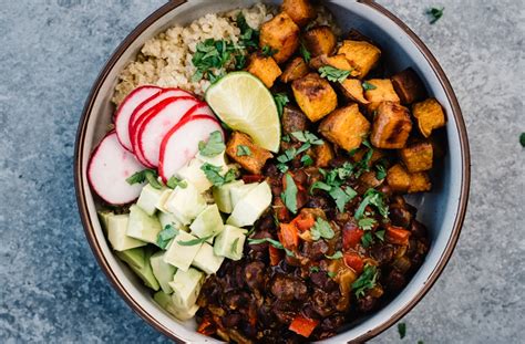 Small, perfectly portioned, and super convenient—eggs are an ideal protein delivery system. 7 High-Protein Plant Foods With More Protein Than Meat ...