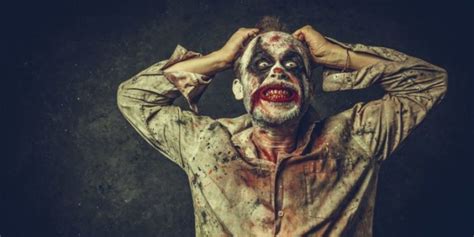 These 16 Scary Zoom Backgrounds Include Creepy Clowns And Zombies Dnyuz