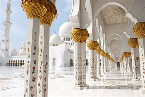 Visiting The Sheikh Zayed Grand Mosque On A Day Trip From Dubai Helen