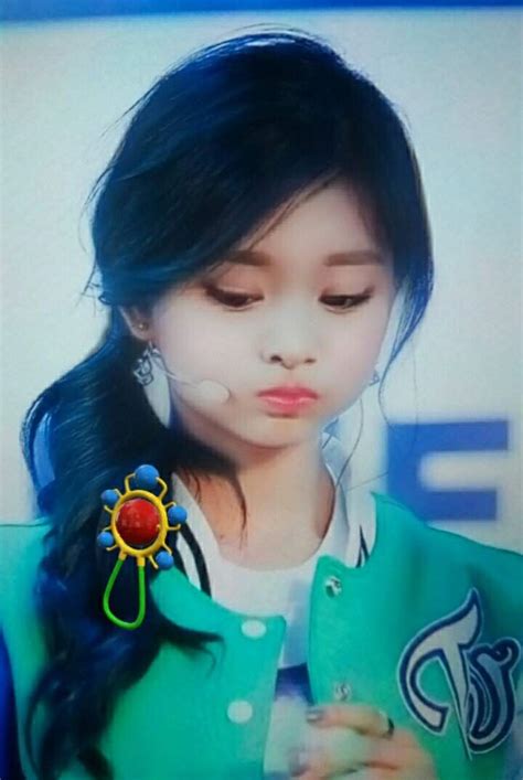 Download 32 Chou Tzuyu Face Shape