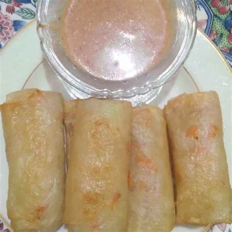 Dapoer Mama Bunur Punya Lumpia Dan Pastel Legend Food Lovers Depok