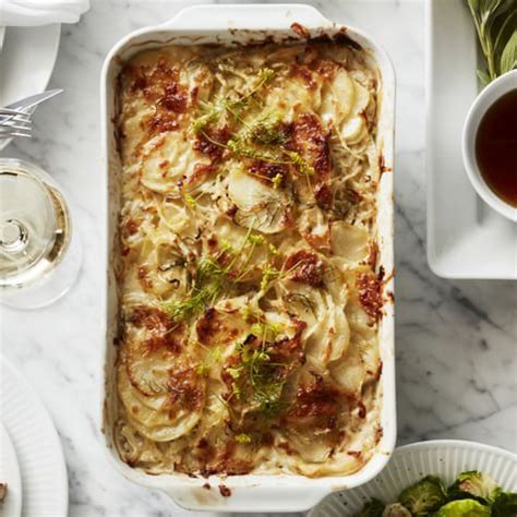 A simple scalloped potato recipe passed down from my irish ancestors, using ingredients you have on hand. Ina Garten Scalloped Potatoes Recipe : Potato Fennel ...