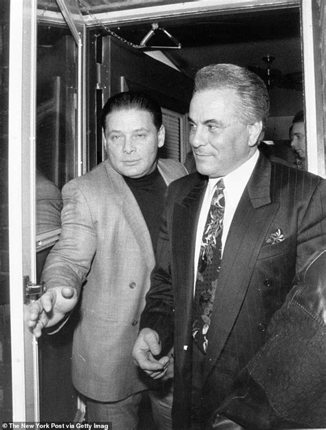 mafia story of gerald shur who helped jailed 10 000 mobsters daily mail online