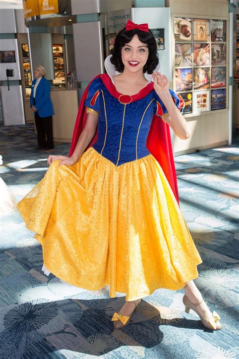 Disney News Disney Disney Princess Dresses Disney Costumes Snow White Cosplay
