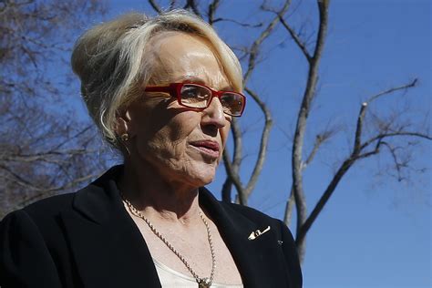 Arizona Gov Jan Brewer Vetoes ‘anti Gay Bill