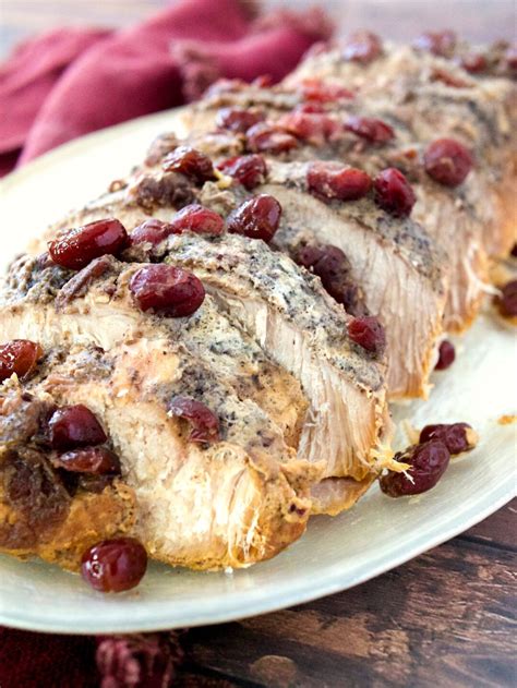 In a small bowl, combine the garlic powder, ginger, thyme and 1/4 teaspoon pepper. Crockpot Cranberry Pork Tenderloin | Recipe | Pork, Crockpot, Food