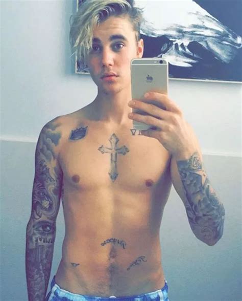 Justin Bieber Shows Off His Ripped Body As Kourtney Kardashian Insists