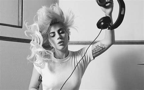 2560x1600 Lady Gaga Monochrome 5k 2560x1600 Resolution Hd 4k Wallpapers