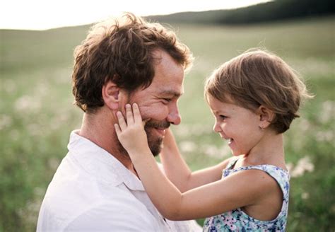 ¿cómo Construir Una Relación Mágica Entre Padre E Hija Eres Mamá